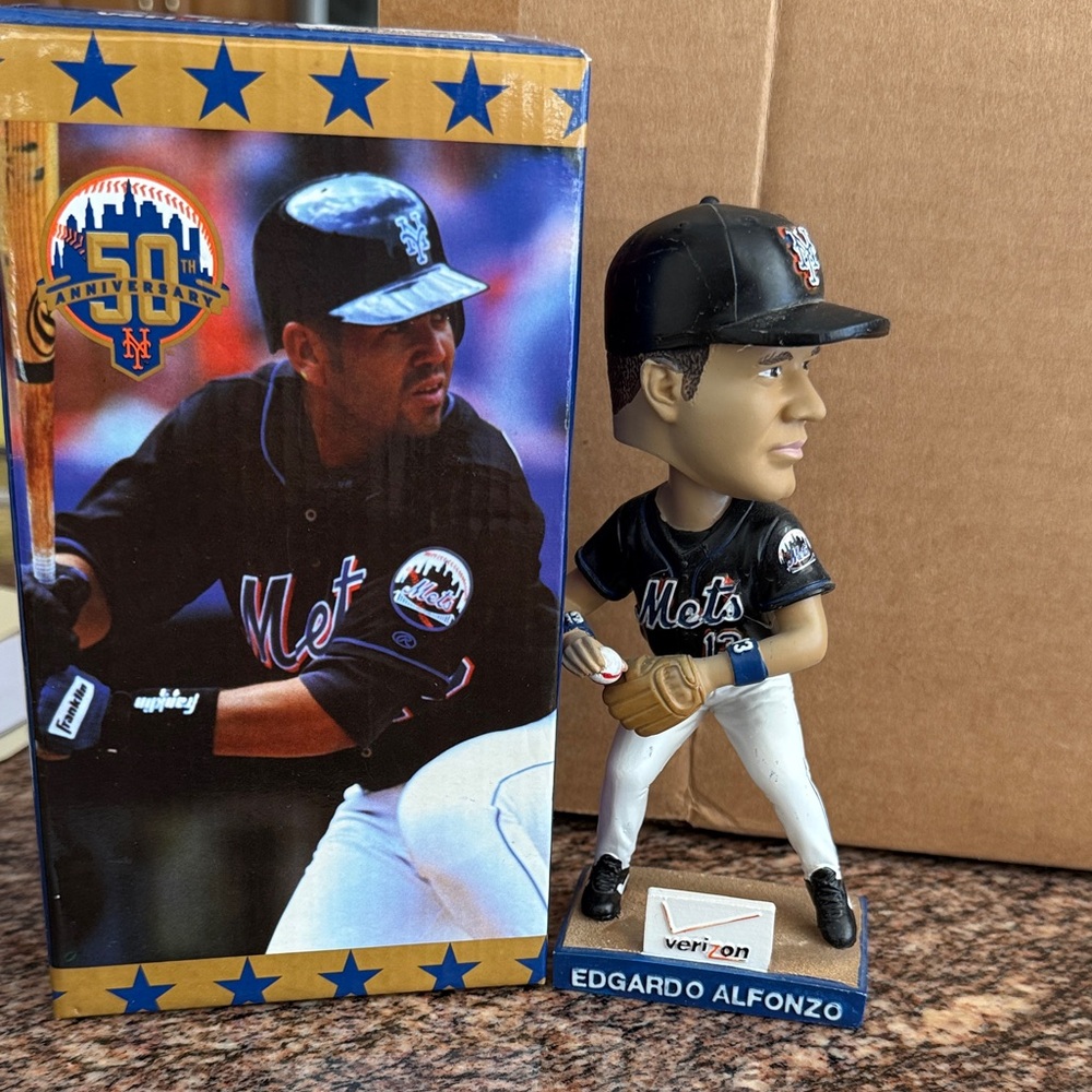 Edgardo Alfonzo Mets Bobblehead - 50th Anniversary